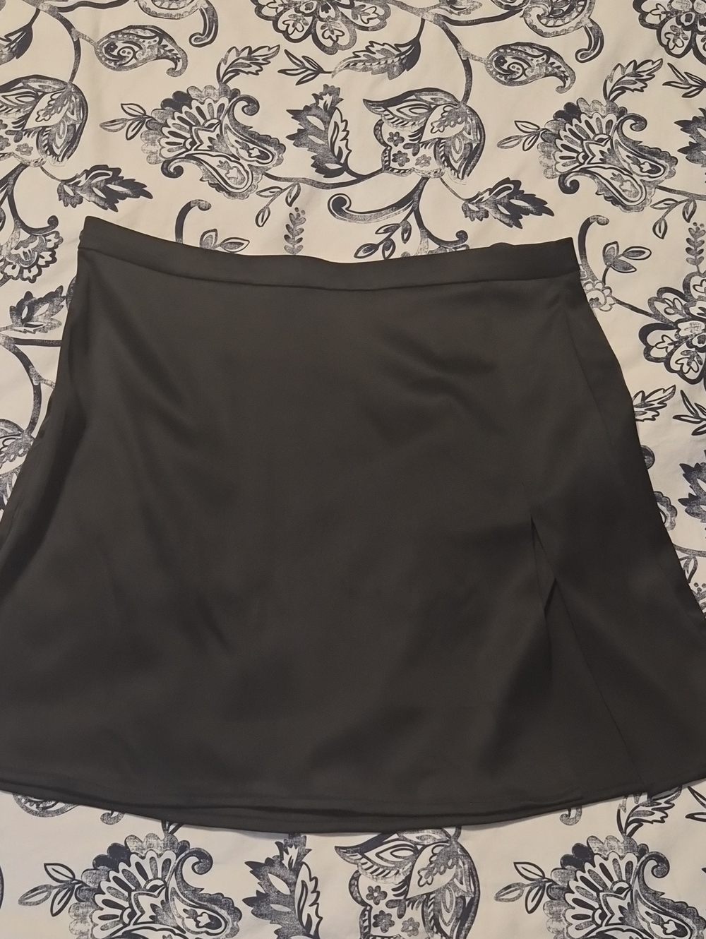 Dynamite Silky Mini Skirt